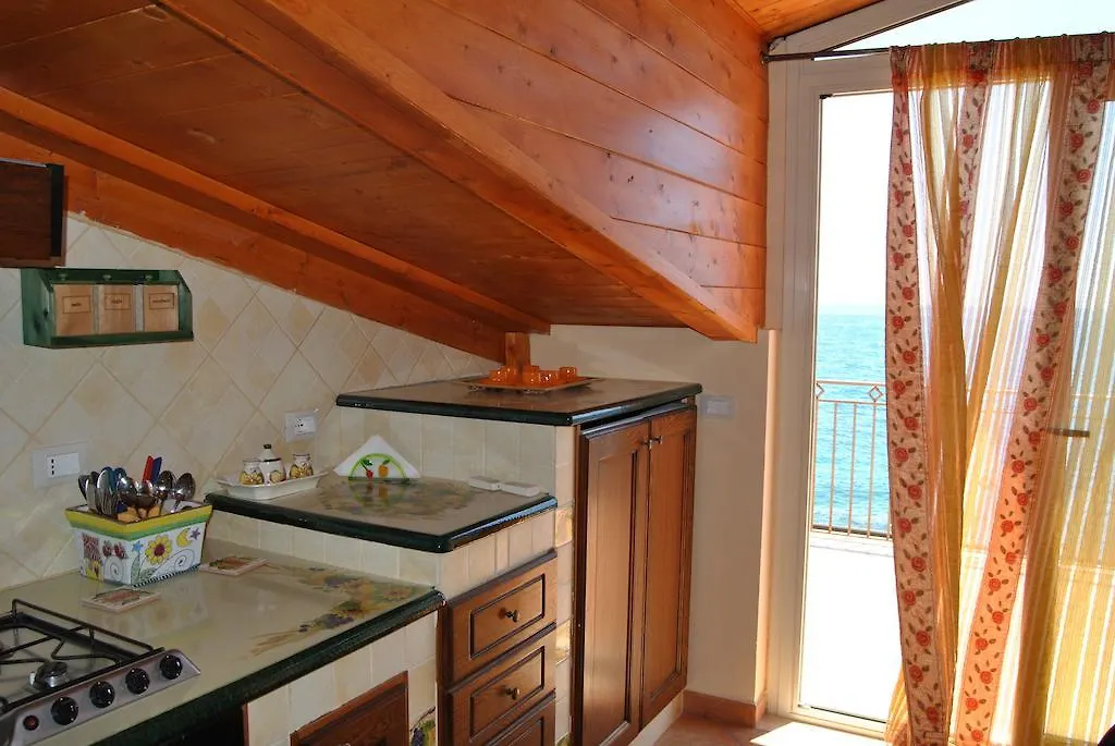 Aparthotel Fondaco Parrino Mare Letojanni Italia