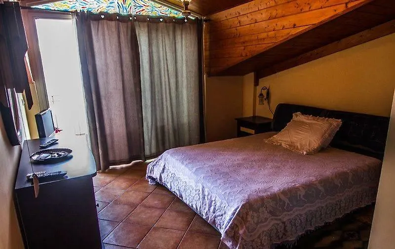 Aparthotel Fondaco Parrino Mare Letojanni 0*,